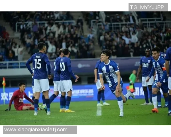 南京足球队边路渗透战术解析与实战应用探讨