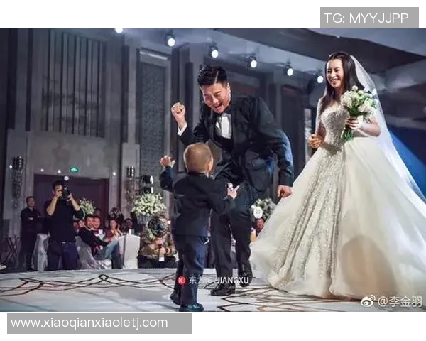 足球明星的幸福时刻：生子背后的感人故事与家庭生活小说推荐